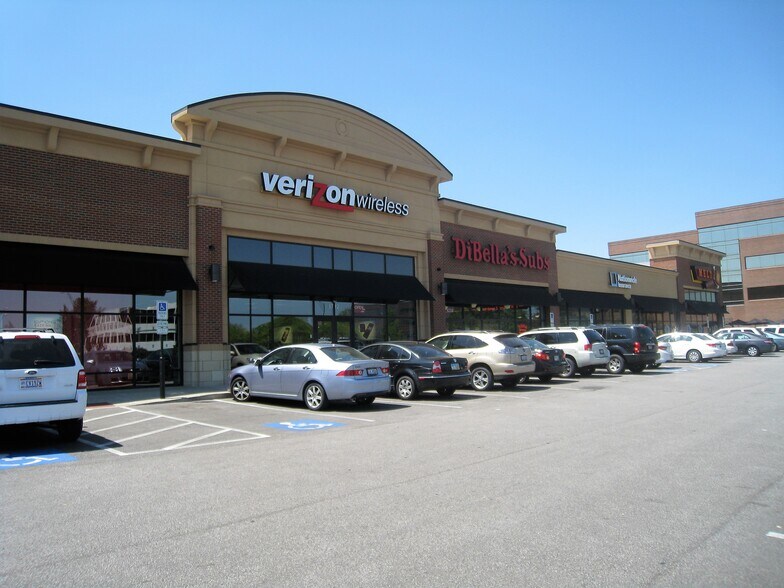 More Photos Of 6700 Rockside Rd, Independence General Retail For Lease