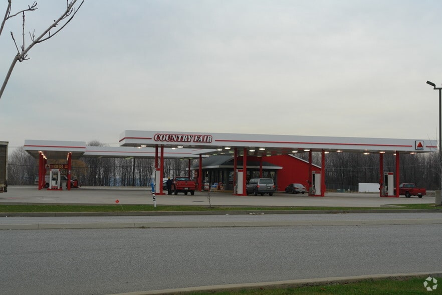 More Photos Of 108 Washington Towne Blvd N, Edinboro Unknown For Lease