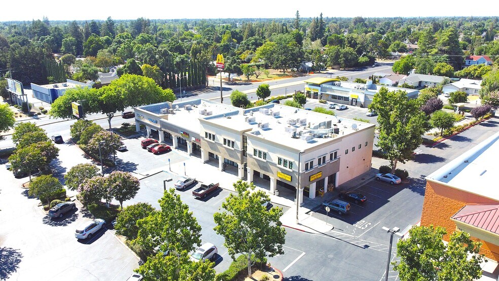 More Photos Of 8014 Lower Sacramento Rd, Stockton Unknown For Lease