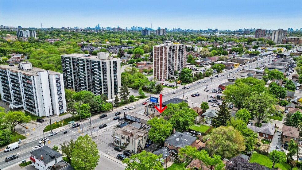 More Photos Of 1784 Jane St, Toronto Storefront Retail Office For Sale