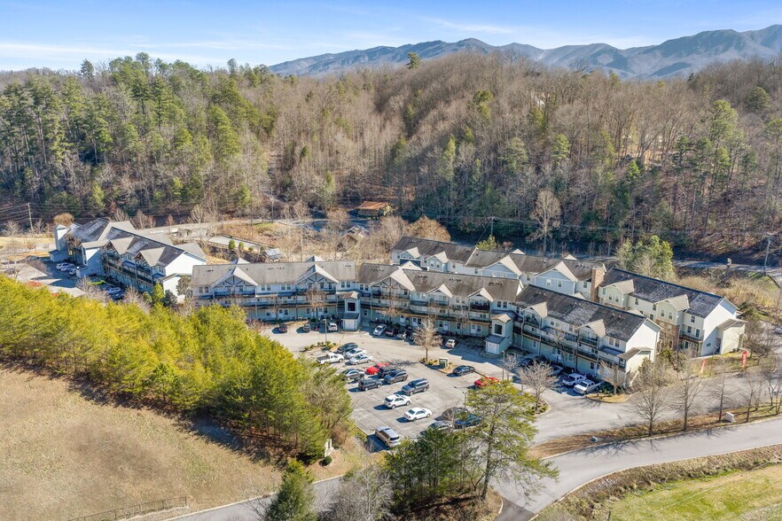 Primary Photo Of 849 Glades Rd, Gatlinburg Specialty For Sale
