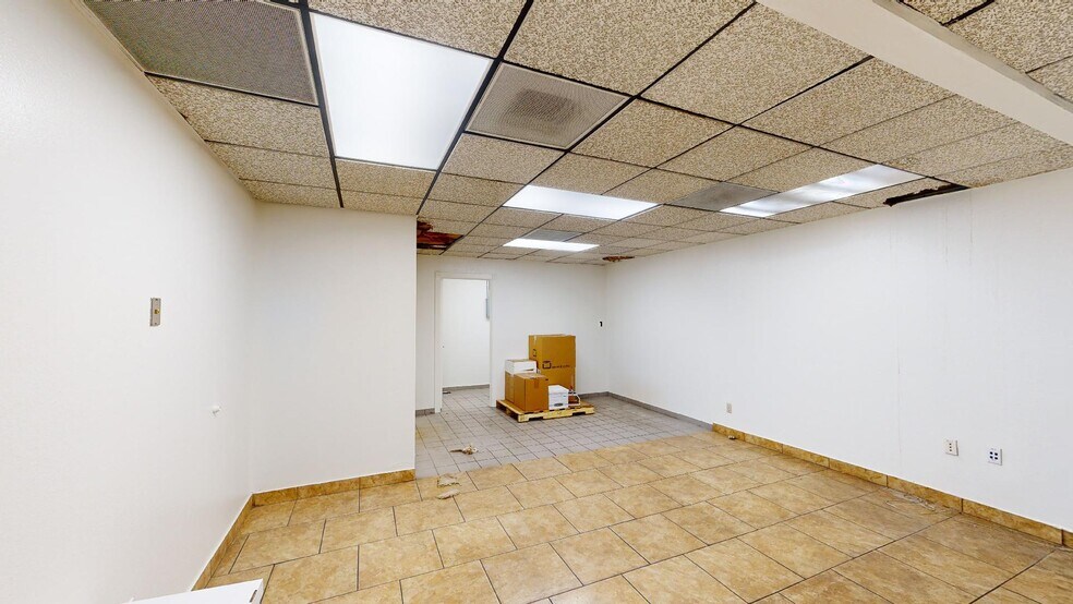 More Photos Of 2423 E University Dr, Phoenix Refrigeration Cold Storage For Sale