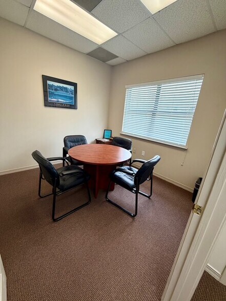 More Photos Of 6272 Dupont Station Ct, Jacksonville Office For Sale