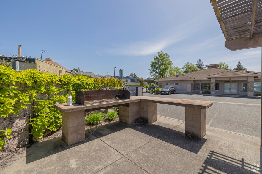 More Photos Of 135 Camino Dorado, Napa Office For Sale