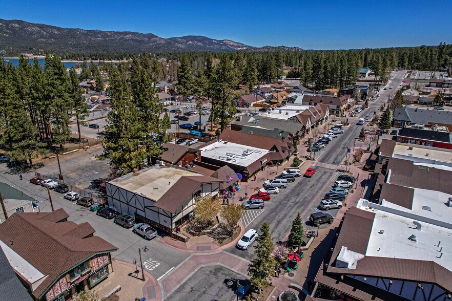 More Photos Of 40728 Village Dr, Big Bear Lake Storefront For Sale