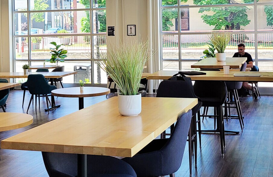 More Photos Of 290 King St E, Kitchener Coworking Space
