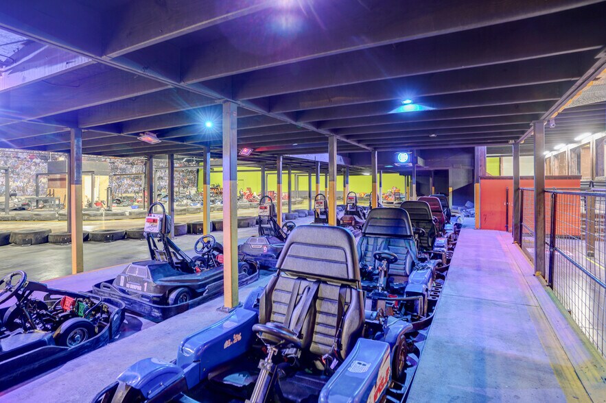 More Photos Of 111 Old Orchard Rd, Bonne Terre Amusement Park For Sale