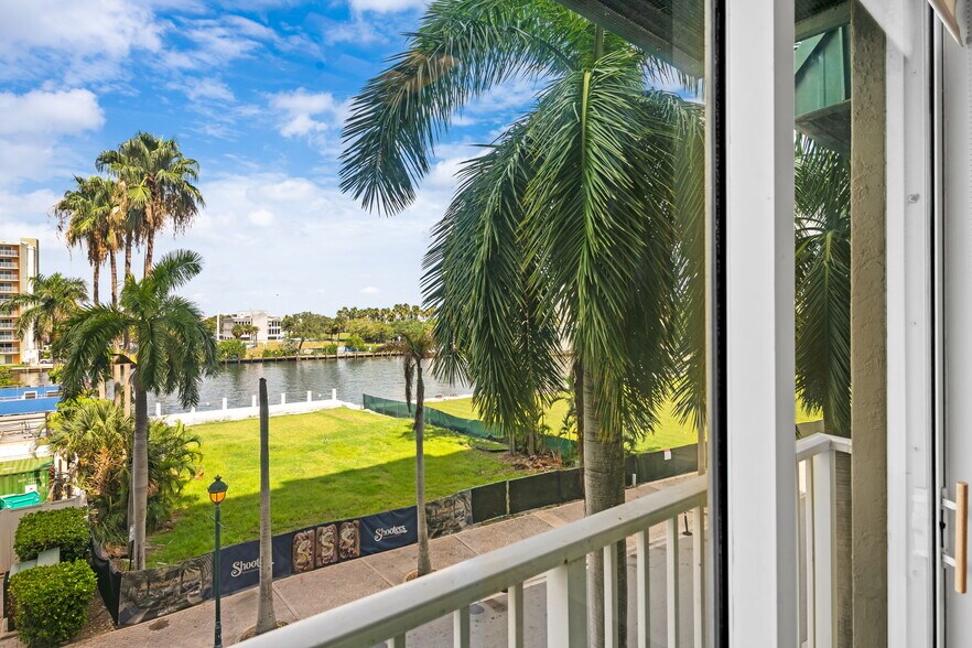 More Photos Of 3020 NE 32nd Ave, Fort Lauderdale Apartments For Sale