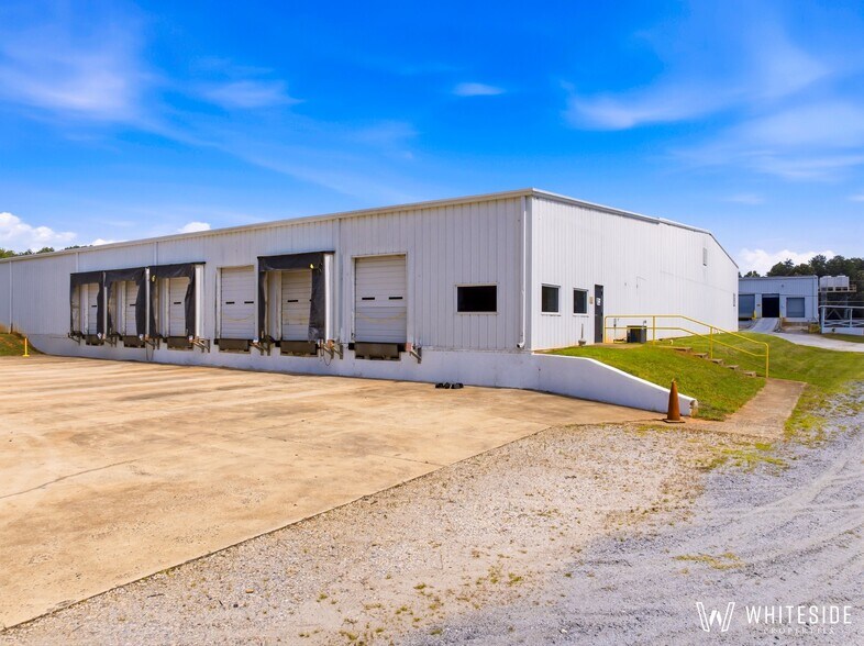 More Photos Of 486 Vance St, Forest City Unknown For Lease