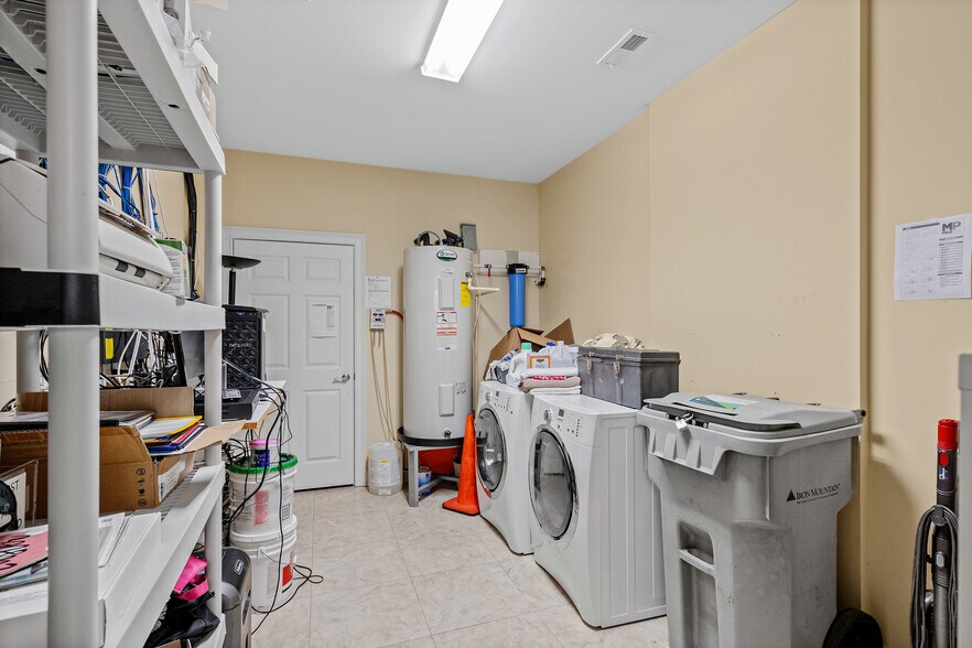 More Photos Of 3583 US-17 BUS, Murrells Inlet Medical For Lease