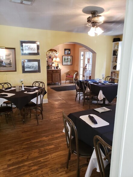 More Photos Of 2224 Main St, Julian Restaurant For Sale