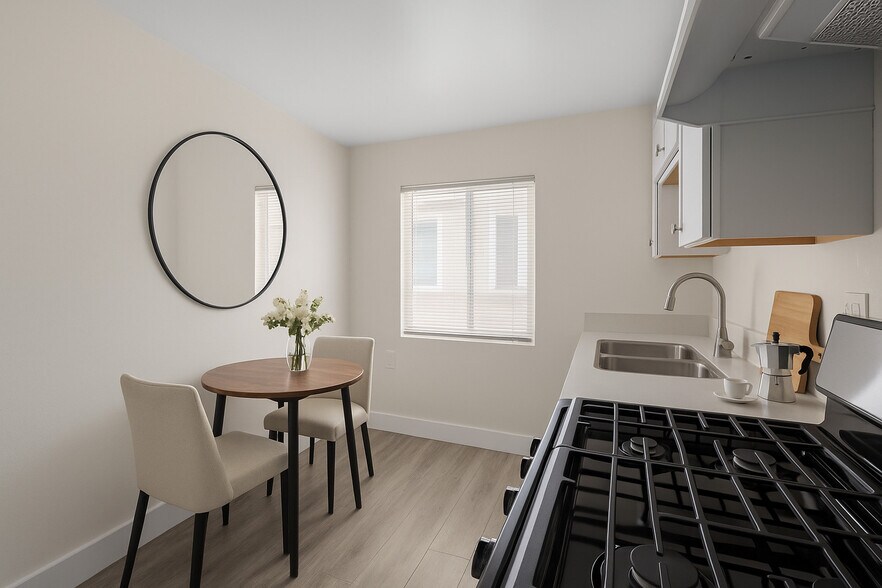 More Photos Of 7025 Boulevard Dr, La Mesa Apartments For Sale