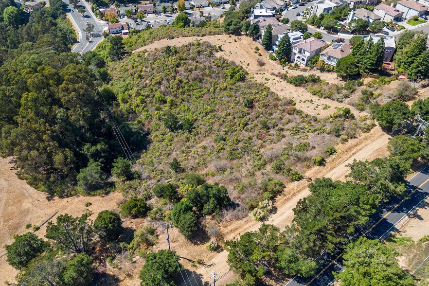 More Photos Of 14381 Skyline, Oakland Land For Sale