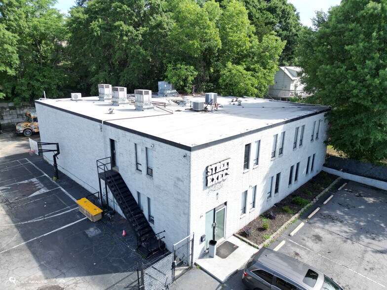 More Photos Of 1740 Defoor Pl NW, Atlanta Office For Sale