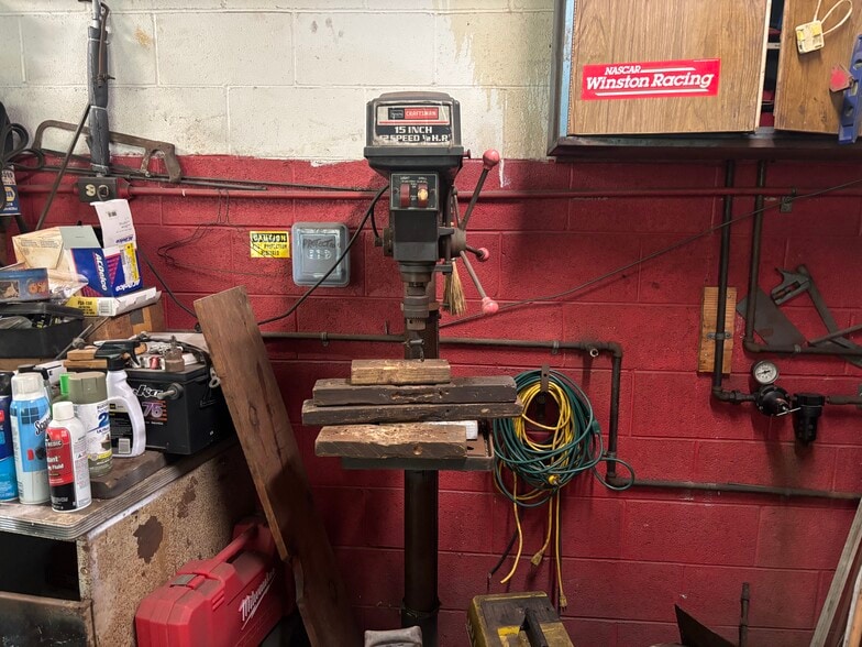 More Photos Of 325 E Railroad St, Pottsville Warehouse For Sale