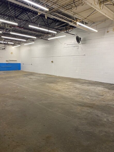 More Photos Of 1425 University Ave, Rochester Manufacturing For Lease