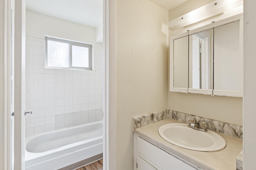 More Photos Of 1380 W Mississippi Ave, Denver Apartments For Sale