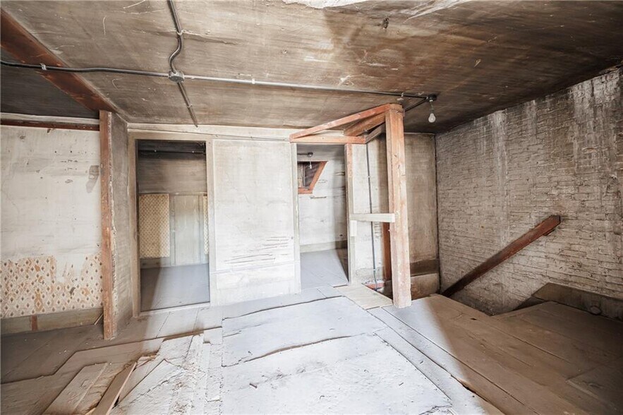 More Photos Of 83 S Main St, Canandaigua Office For Sale