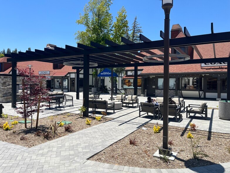 More Photos Of 28200 Hwy 189, Lake Arrowhead Unknown For Lease
