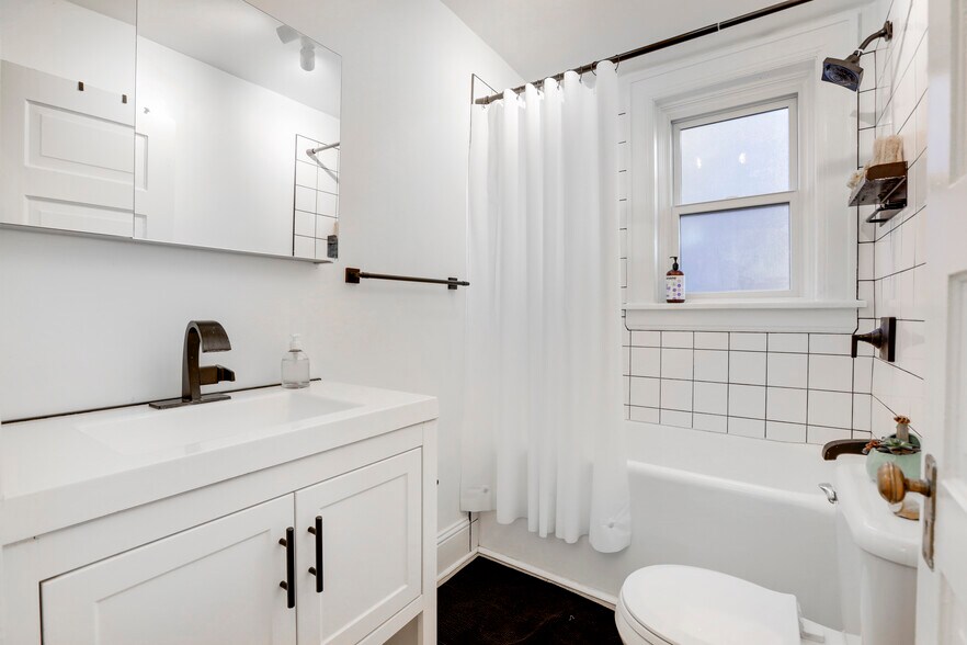 More Photos Of 1568 Vine St, Denver Apartments For Sale