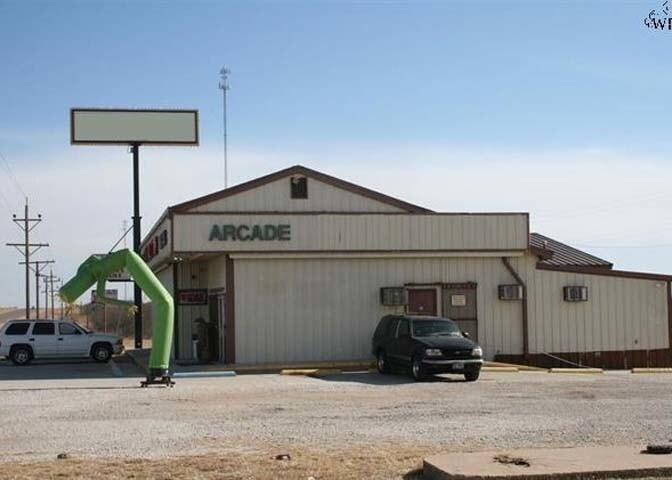 Primary Photo Of 13570 US Highway 287, Bellevue Auto Repair For Sale