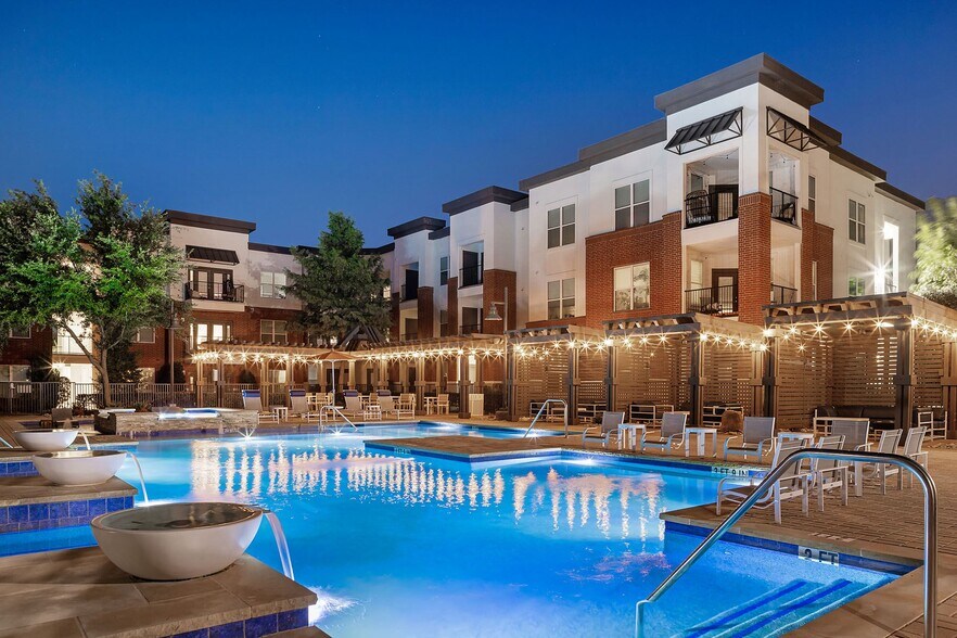 More Photos Of 380 Vista Court Dr, Plano Apartments For Lease