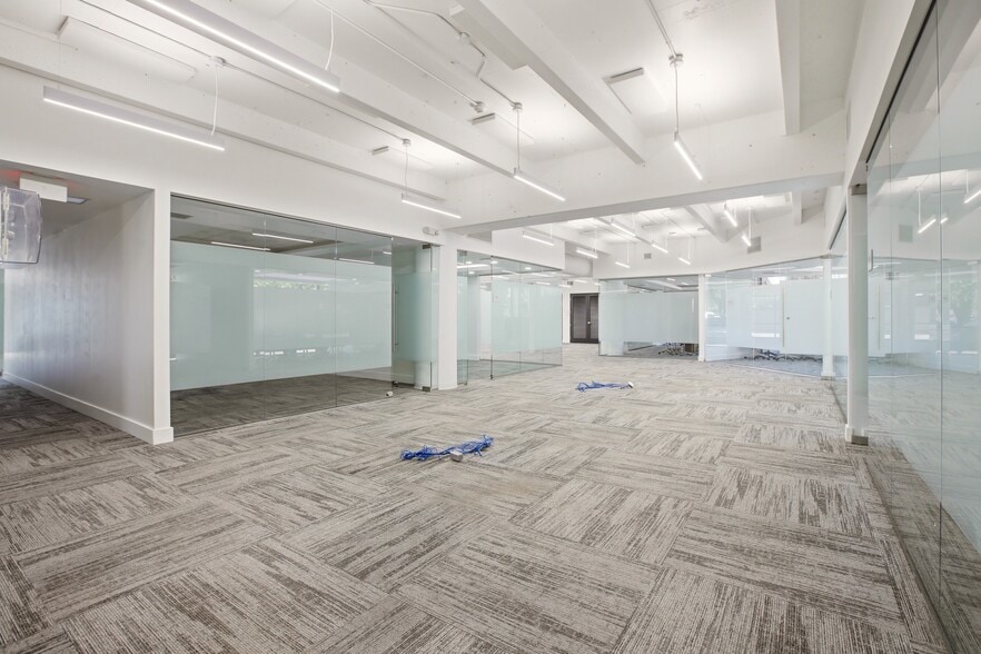 More Photos Of 6625 Miami Lakes Dr, Miami Lakes Loft Creative Space For Sale