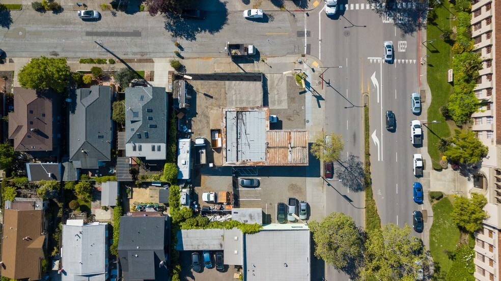 More Photos Of 2959 San Pablo Ave, Berkeley Auto Repair For Sale