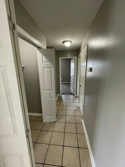 More Photos Of 1500 Ascent Trl NW, Huntsville Apartments For Sale