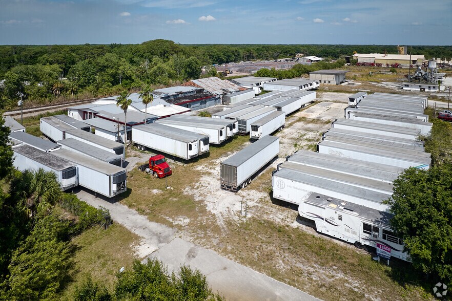 Primary Photo Of 710 NE 2nd Ave, Okeechobee Warehouse For Sale