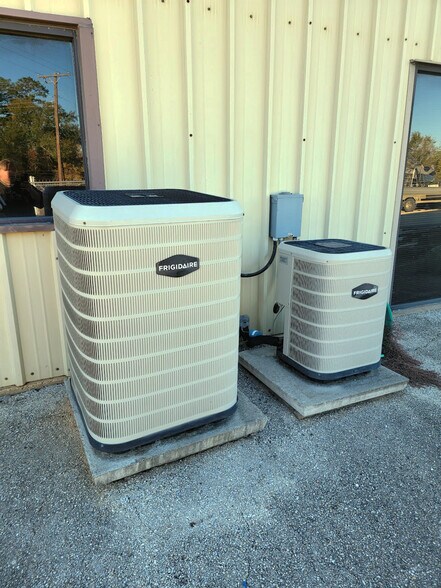 More Photos Of 6099 FM 2767, Tyler Industrial For Lease