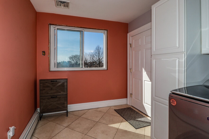 More Photos Of 369 New Brunswick Ave, Fords Auto Repair For Sale