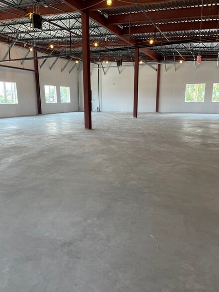 More Photos Of 3451 Benning Rd NE, Washington Office For Lease