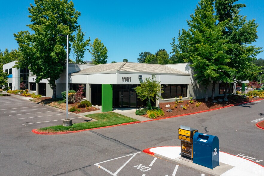 More Photos Of 1131 SW 7th St, Renton Unknown For Lease