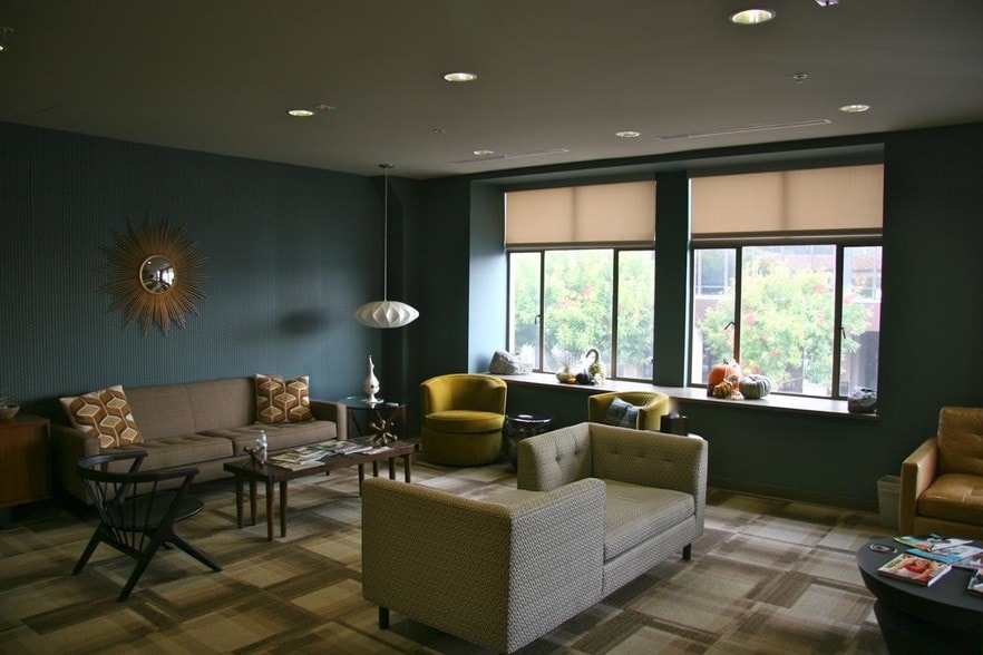 More Photos Of 329 Primrose Rd, Burlingame General Retail For Sale