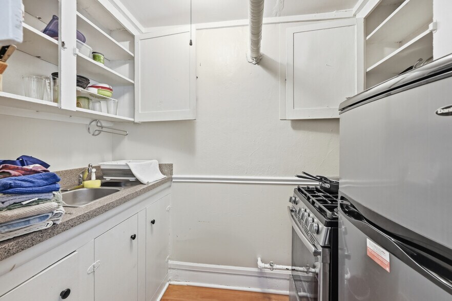 More Photos Of 1090 11th St, Boulder Apartments For Sale