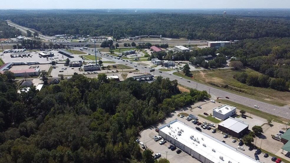 More Photos Of TBD S Main St, Lindale Land For Sale