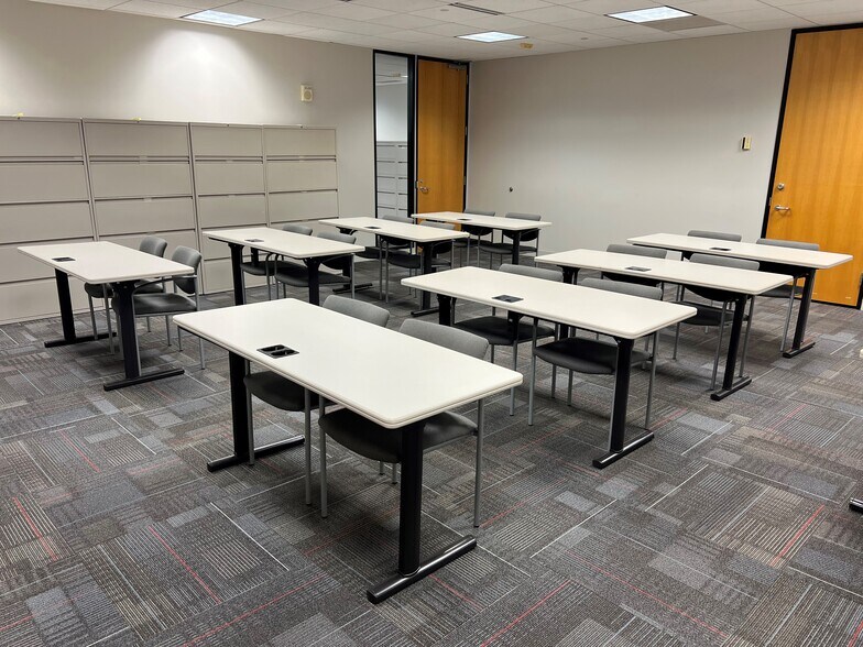 More Photos Of 1100 Alakea Street, 24th Floor, Suite #2401, Honolulu Office For Lease