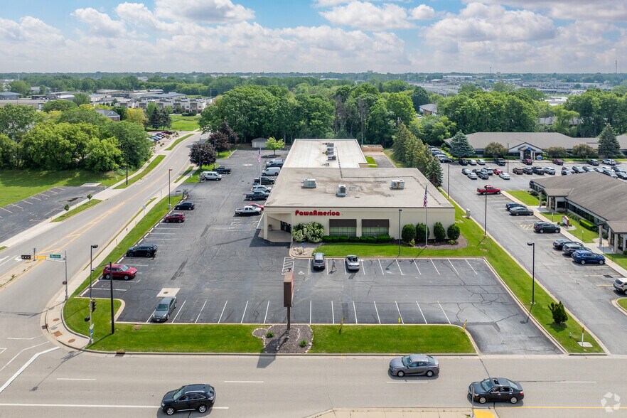 More Photos Of 500-520 N Westhill Blvd, Appleton Storefront Retail Office For Lease