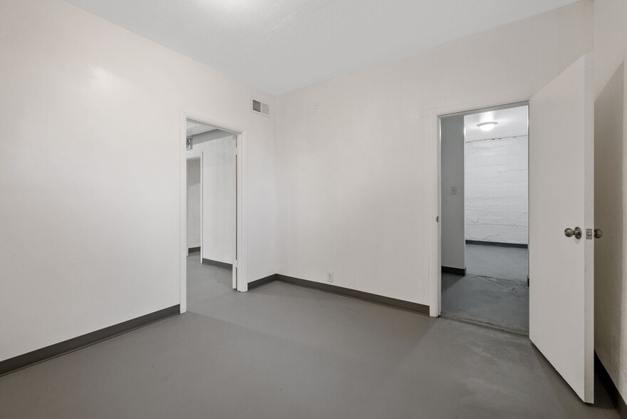 More Photos Of 401 W Lerdo Hwy, Shafter Religious Facility For Sale