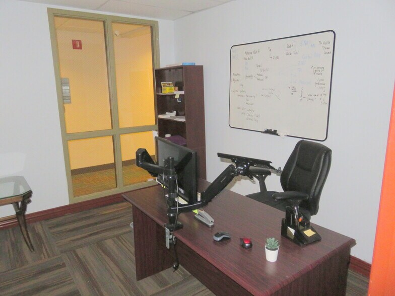 More Photos Of 375 Municipal Dr, Richardson Medical For Sale