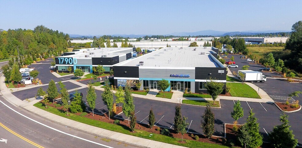 Primary Photo Of 17900 NE Riverside Pkwy, Portland Unknown For Lease