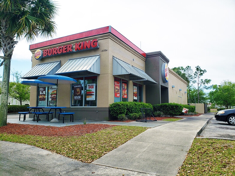 More Photos Of 16884 E Colonial Dr, Orlando Restaurant For Lease