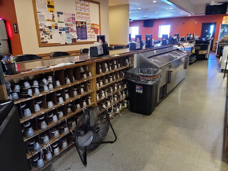 More Photos Of 739 W Main St, Deshler Bowling Alley For Sale