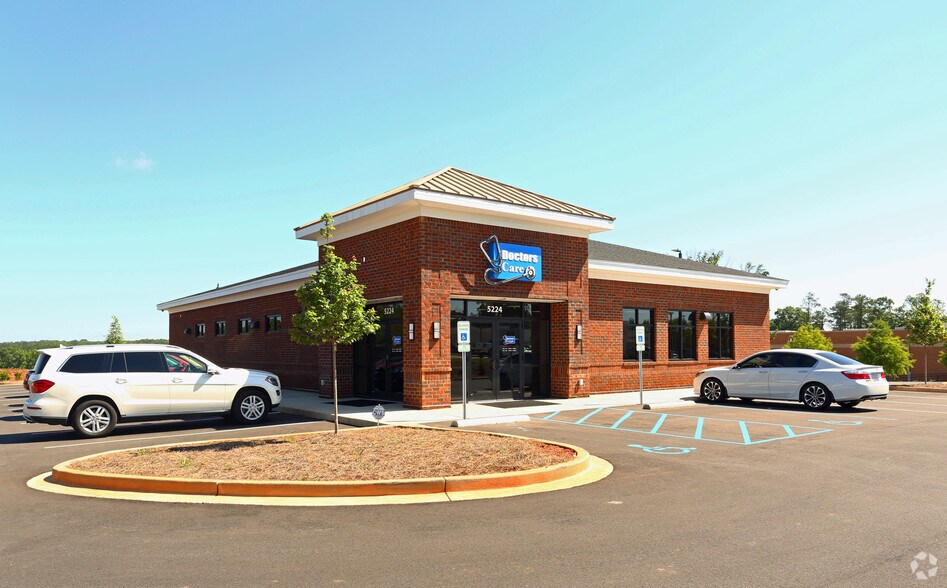 More Photos Of 5224 Sunset Blvd, Lexington Medical For Lease