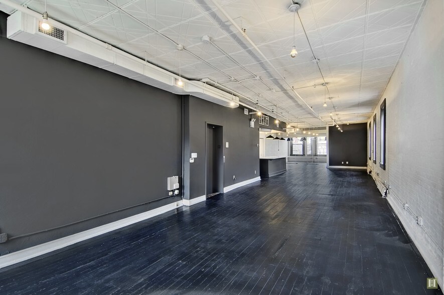 More Photos Of 79 Mercer St, New York Multifamily For Sale
