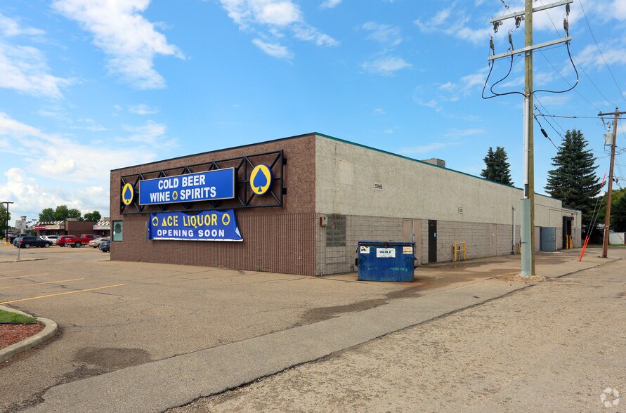 More Photos Of 1 Hebert Rd, St. Albert General Retail For Lease
