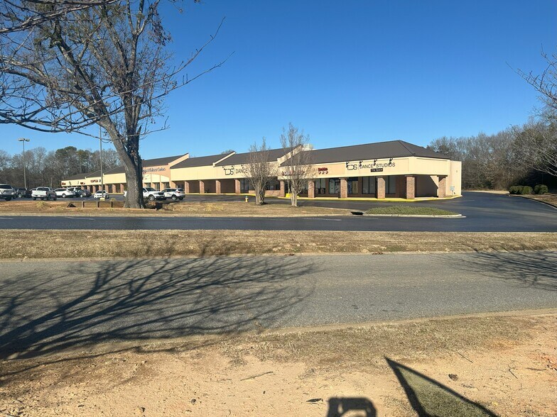 More Photos Of 12 Powderhorn Rd, Simpsonville Land For Sale