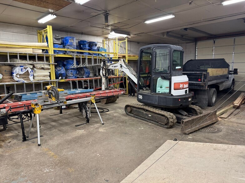 More Photos Of 805-809 E Perkins Rd, Urbana General Retail For Sale