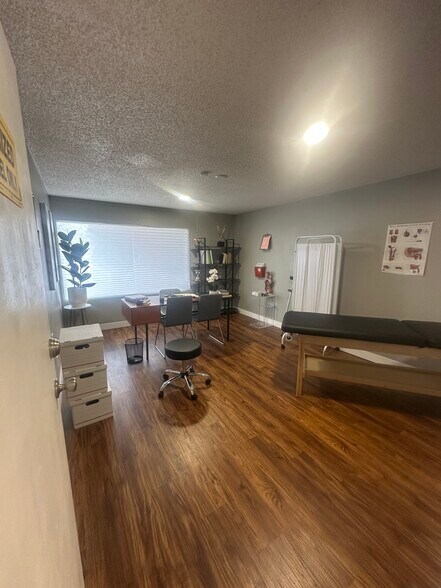 More Photos Of 2911-2943 Sammy Davis Jr Dr, Las Vegas General Retail For Lease